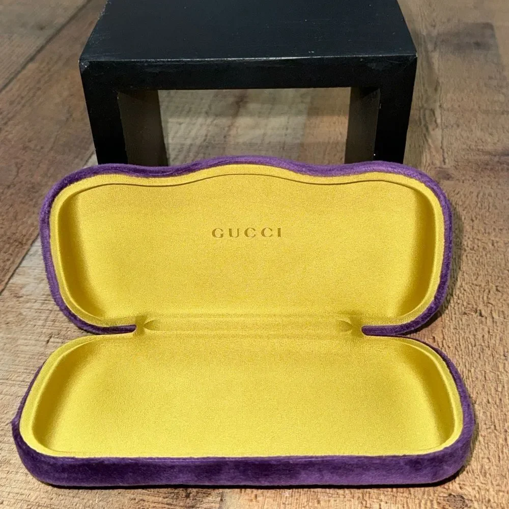 Gucci Purple Velvet Sunglasses Eyeglasses Case.